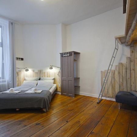 Courtyard Apartment ベルリン エクステリア 写真