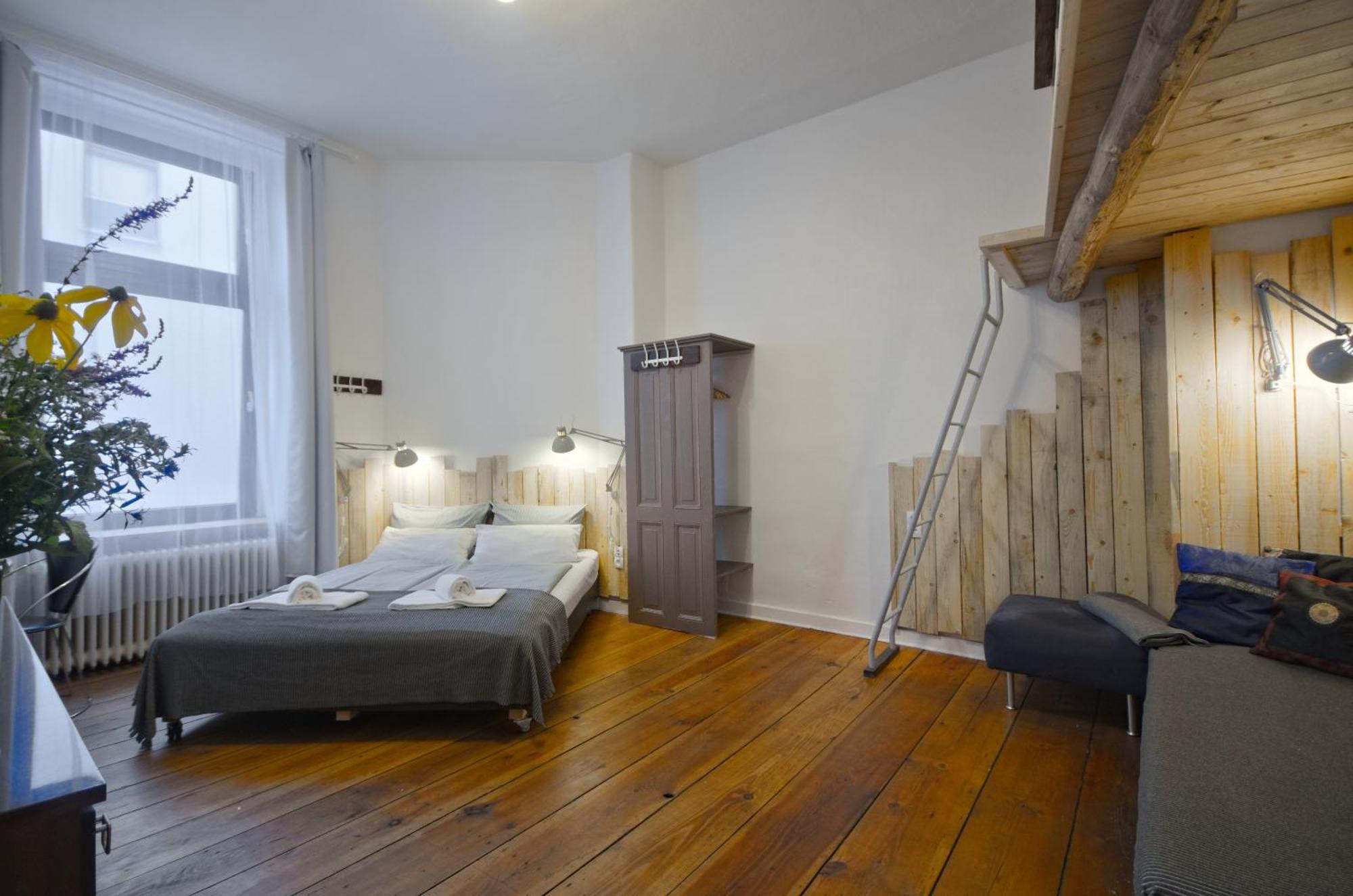 Courtyard Apartment ベルリン エクステリア 写真